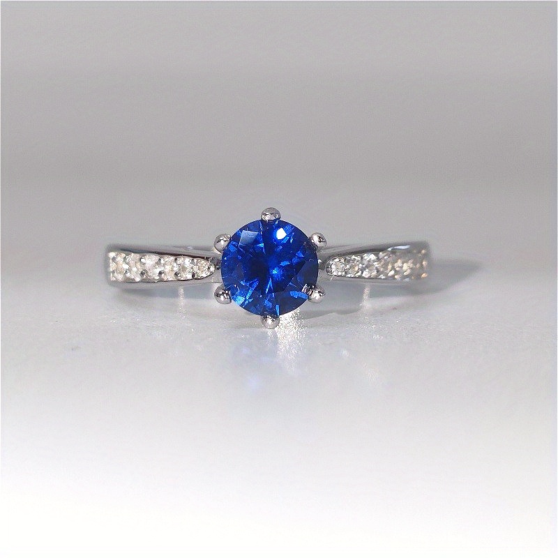 Women's S925 Silver Classic Style Blue Artificial Gemstones Ring